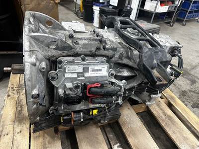 International Transmission for a International RH61F