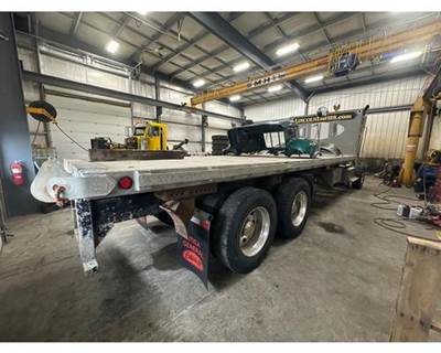 2015 Galvanized Flat Bed for Moffett, Fits Peterbilt 348