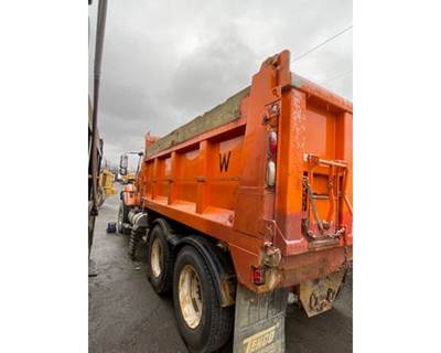 2005 Tenco Truck Body with Sander and Side Tilt Floor for International 7600