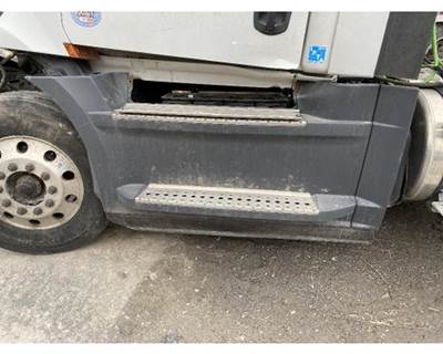 Freightliner Cascadia Left Truck Skirt for a Freightliner CASCADIA 113