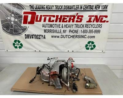 Detroit DD8 Turbocharger / Supercharger for a Freightliner M2 106