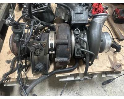 Paccar MX-13 Turbocharger / Supercharger for a Kenworth T680