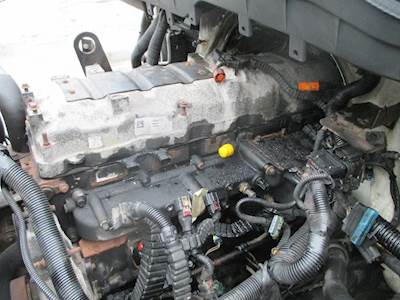 International MaxxForce DT Valve Cover for a International 4300