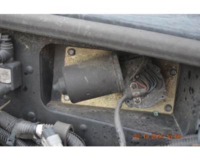 Peterbilt 377 Windshield Wiper Motor for a Peterbilt 337
