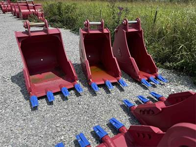 ENSTRUC Backhoe Attachment