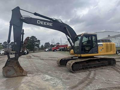 John Deere 210G LC Excavator