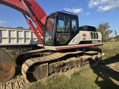Link-Belt 350 X3 Excavator