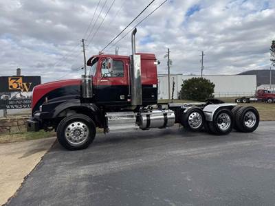 Western Star 4900 Tri Axle Sleeper Semi Truck - Flat Top Sleeper, Detroit 500HP, 18 Speed Manual