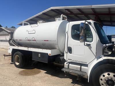 Freightliner M2 106 Single Axle Vacuum Truck - Cummins, 6 Speed Manual