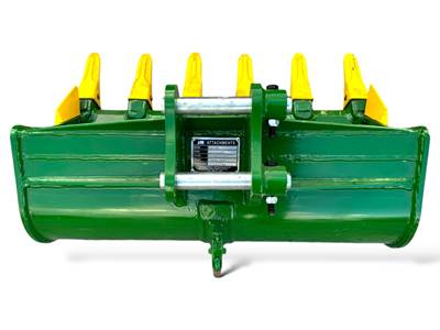 30" Digging Bucket for 30" Digging Bucket for Caterpillar 301.8, 301.4C, 301.5, 301.6, 301.7D, 301.8, 301.8C, 302.5, 302.7