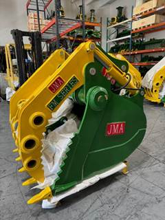 JMA FM Series 36" Claw Bucket for Kobelco SK115, SK120, SK135