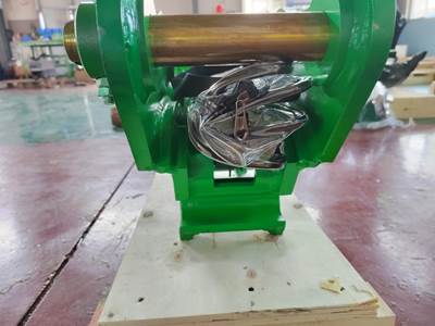 Manual Quick Coupler for Excavator Caterpillar CAT 304 or Similar Machine.