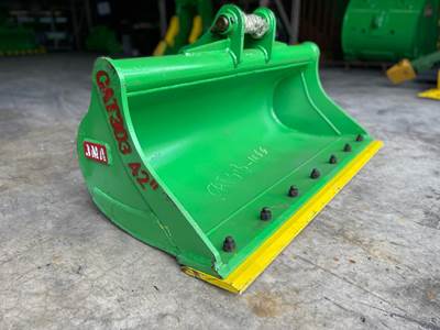 Ditching Clean Up (MUD) Bucket 42 "for Mini Excavator Volvo EC35