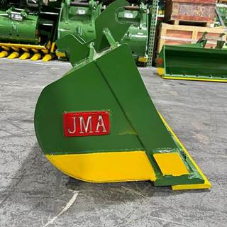 2024 JMA 36” Ditch Clean-up Bucket attachment For John Deere 26G, 27D, 27G, 27 ZTS, 30C, 30D, 30G, 35, 40G
