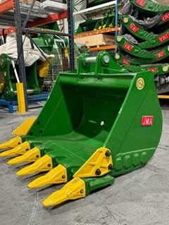 JMA 36" Heavy Duty Digging Bucket for 4.5 - 6.5 Tons Mini Excavators. 45mm Pins