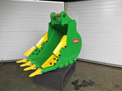 JMA 30" Digging Bucket for 10 - 15 Tons Excavators.  65mm Pins