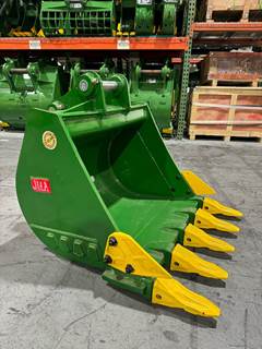 JMA 30" Heavy Duty Digging Bucket for 4.5 - 6.5 Tons Mini Excavators. 45mm Pins