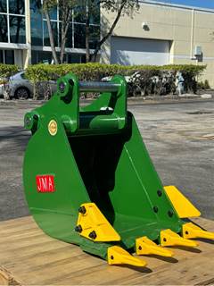 JMA 18" Digging Bucket for Backhoe Loaders. 45mm | 38mm Pins