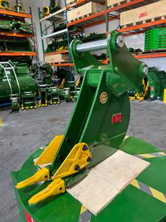 JMA 6" Trenching Bucket for Backhoe Loaders. 50mm | 45mm Pins