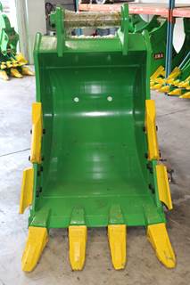 Heavy Duty Rock Bucket 36" inches for Excavator Hitachi EX215, FH200, FX210,