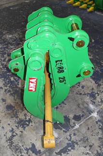 2023 Manual Grapple/ Scrap Salvage 25" inches for Excavator Volvo ECR88 or Similar Machine.