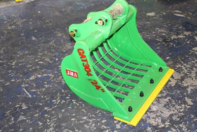 2023 Skeleton Bucket (Bolt on Edge) 24" Inches for Excavator Caterpillar CAT304 or Similar Machine.