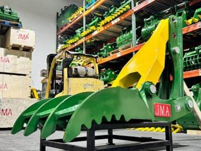 JMA 45" x 75" Mechanical Excavator Thumb for 30 - 50 Tons Weight Class