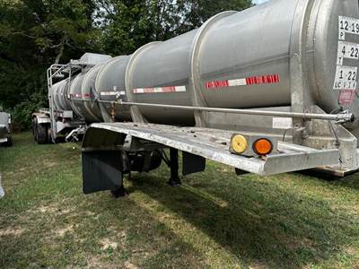 2004 Polar 3600 gallon, 1 compartment, non-code Chemical / Acid Tank Trailer