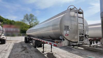 1997 Polar Fuel Tanker Trailer