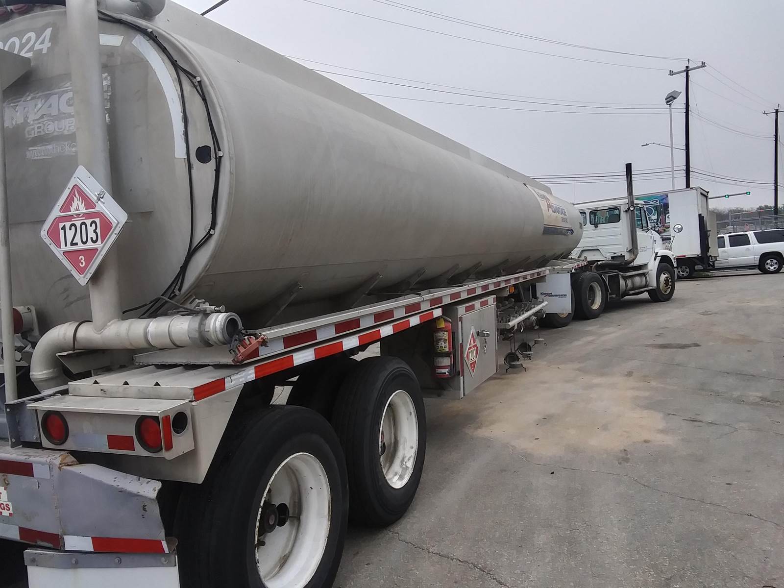 1994 Heil 9500 Gallon5 Compartment Fuel Tanker Trailer For Sale