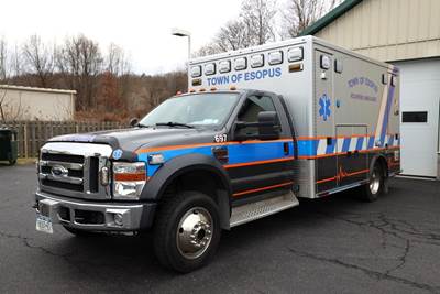 2009 Ford F-450 Ambulance
