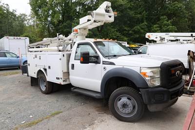 2014 Ford F-450 Boom / Bucket Truck