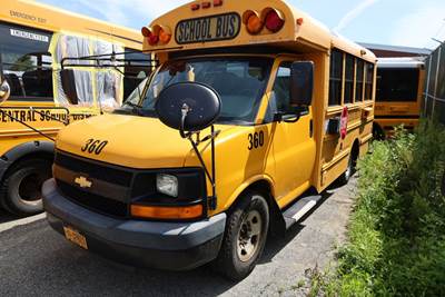 2009 Chevrolet Express Bus