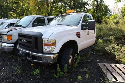 2008 Ford F-350 Cab & Chassis Truck