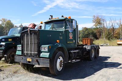 2017 Kenworth W9 SERIES Cab & Chassis Truck