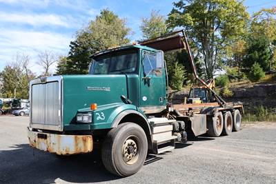 2011 Western Star 4900 Cab & Chassis Truck