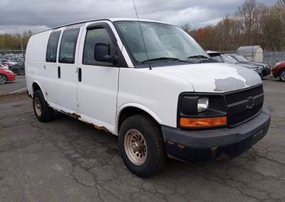 2011 Chevrolet 2500 Cargo Van