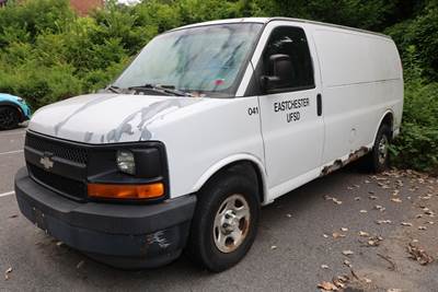 2004 Chevrolet Express Cargo Van