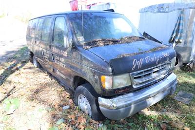 1997 Ford Econoline Cargo Van