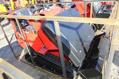 2026 AGT SDA-140T Crawler Loader