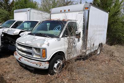 1998 Chevrolet Express Box Truck