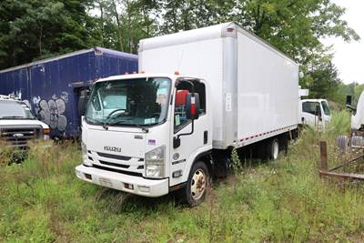 2016 Isuzu NRR Box Truck