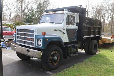 1988 International 2554 Dump Truck