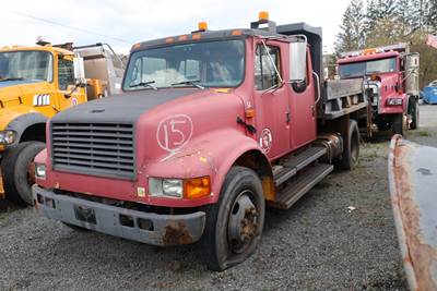 2000 International 4700 Dump Truck