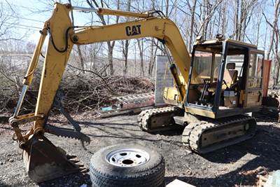 1995 Caterpillar E70B Excavator