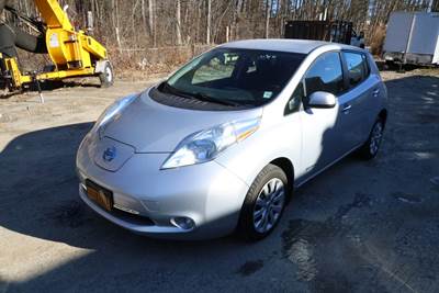 2017 Nissan Leaf Hatchback