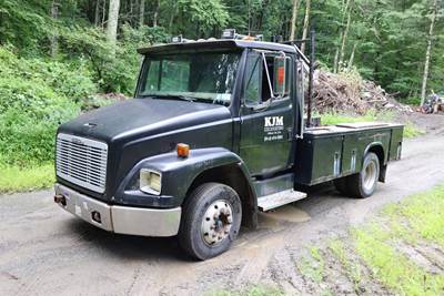 1999 Freightliner FL60 Mechanic / Service Truck