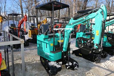 2026 CFG INDUSTRY H15R Mini Excavator