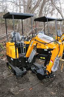 MIVA VA15 Mini Excavator