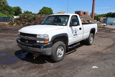 2002 Chevrolet Silverado Truck